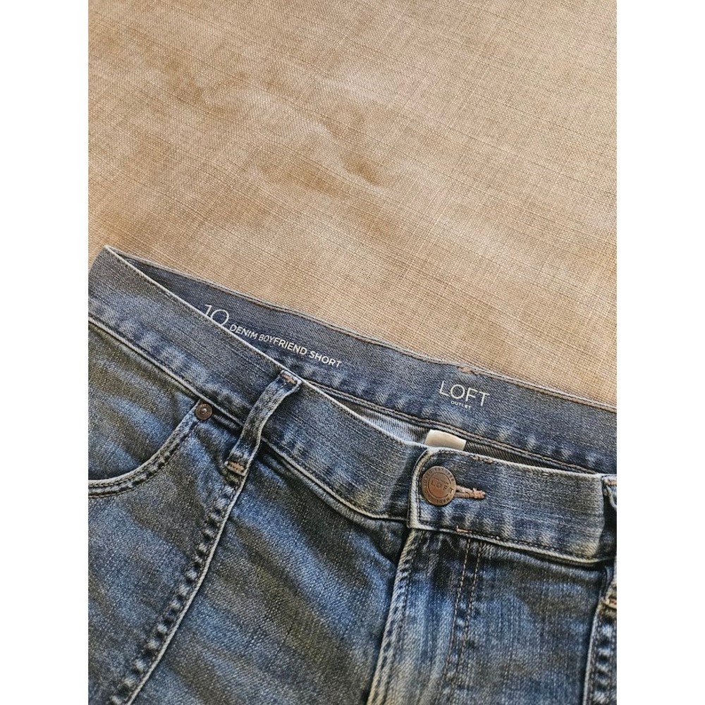 Loft Outlet Denim Boyfriend Shorts Womens 10 Blue Cuffed Medium Wash Casual - Picture 3 of 3